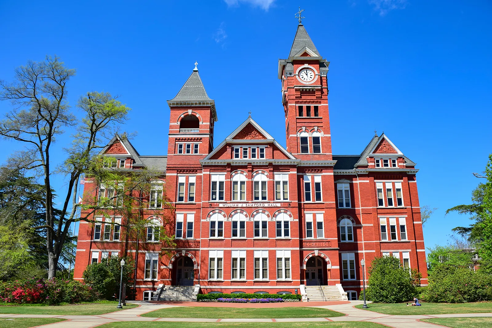 Auburn University at Montgomery International Student Scholarships: A Gateway to Academic Excellence for Global Scholars