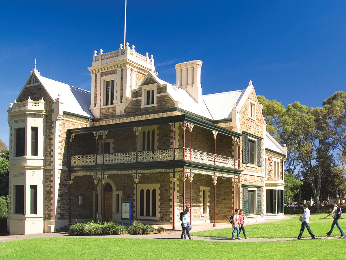 Scholarships at the University of South Australia: Empowering Global Education