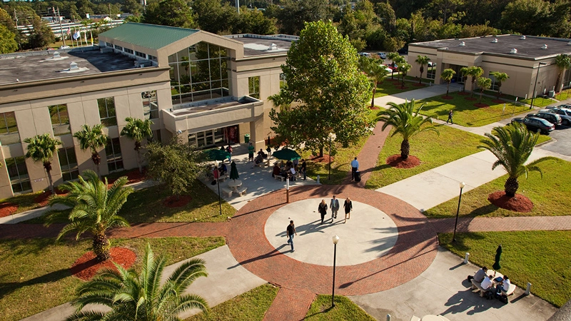 The Barry University Stamps Scholars Program: Empowering Future Leaders Through Exceptional Opportunities