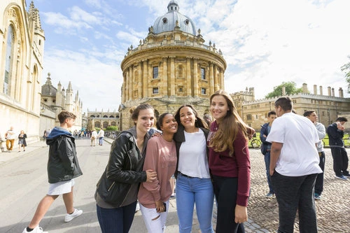 Everything You Need to Know About the Reach Oxford Scholarship